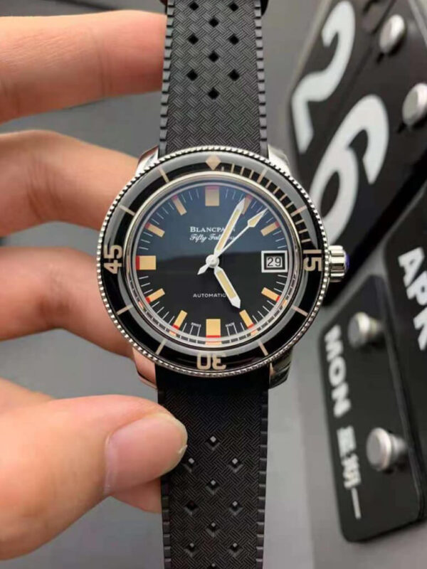 Blancpain Fifty Fathoms Barakuda 5008B 1130 B52A ZF Factory Black case Replica Watches - Luxury Replica