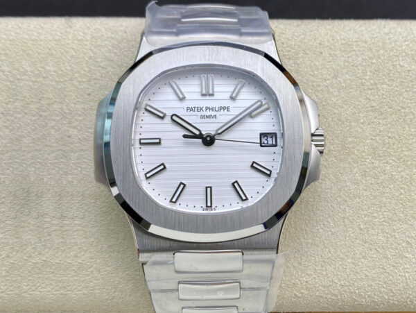 Patek Philippe 5711/1A-011 3K Factory | US Replica - 1:1 Top quality replica watches factory, super clone Swiss watches.