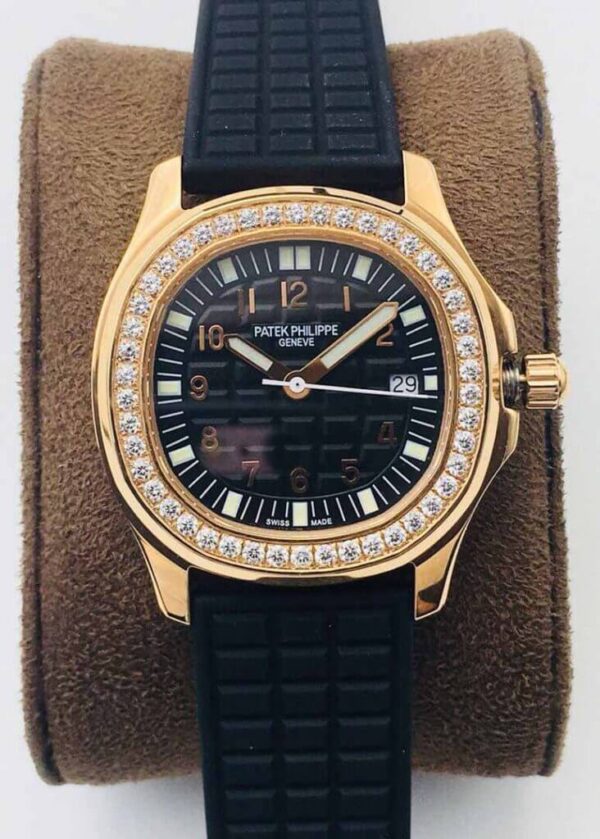Patek Philippe Aquanaut 5067A Quartz Movement PPF Factory Black Strap Replica Watches