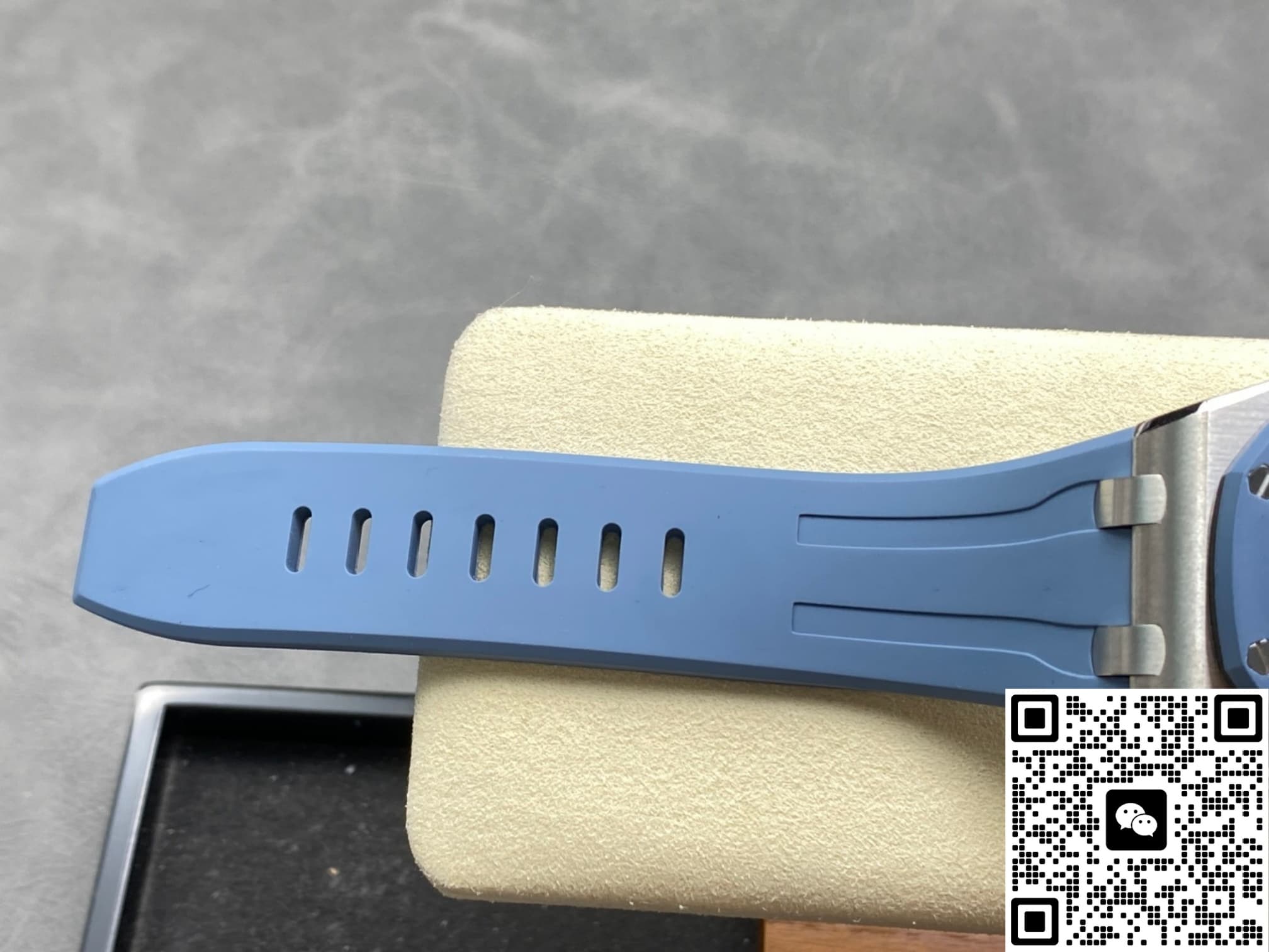 cmp_i1743960944186_5990_0_8